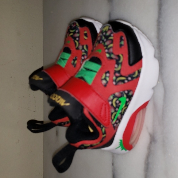 Nike Other - Nike Air Max 200